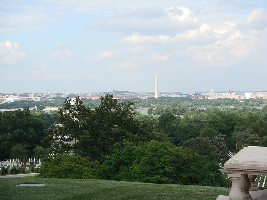 Washington DC [2009 July 02] 033.JPG - Scenes from Arlington National Cemetery.